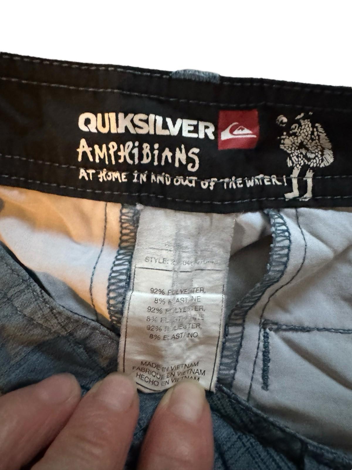 Quicksilver Amphibians Mens Board Shorts Bathing Suit 26