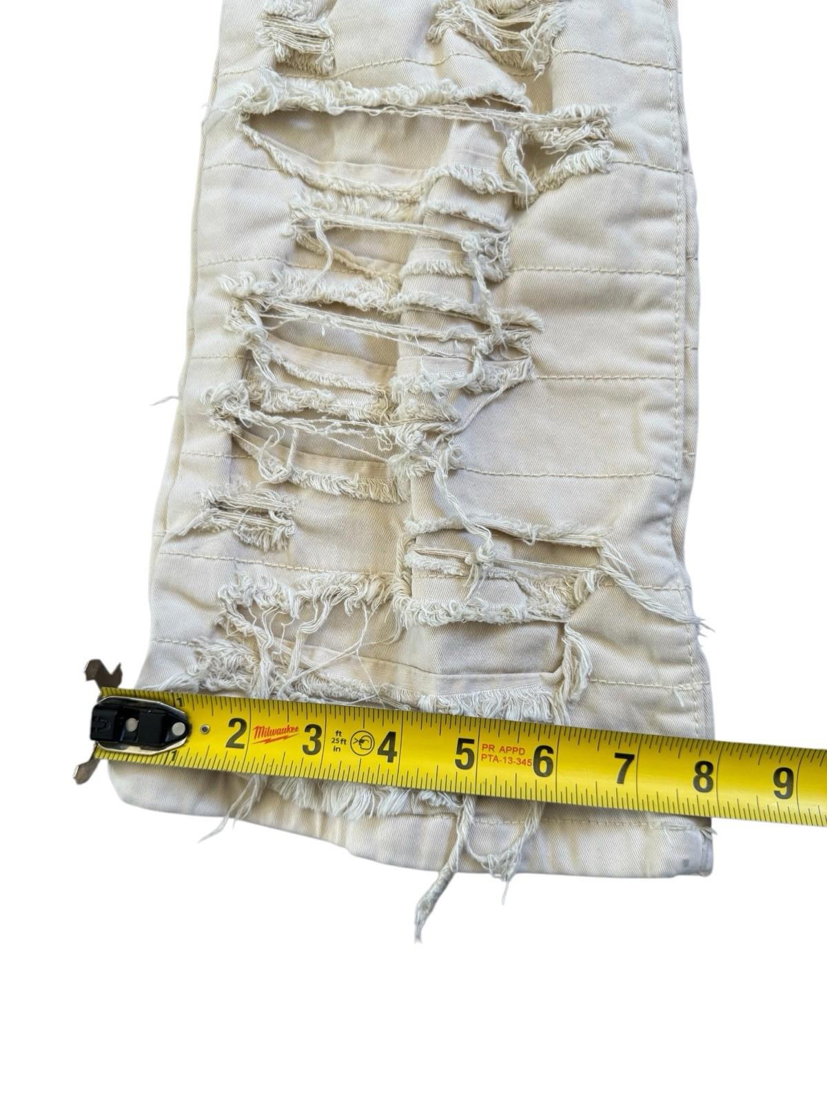 Taker Jeans Destroyed Frayed Front and Back Cream Color Size 30x38