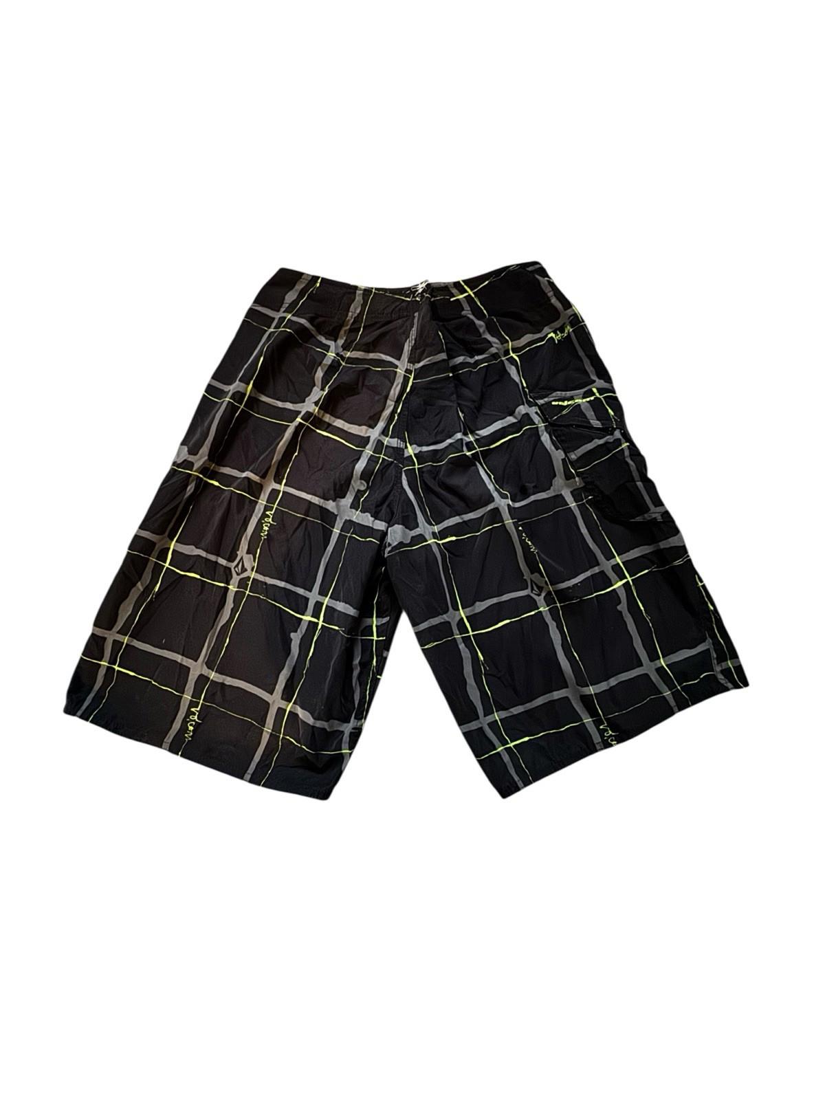 Volcom Size 32 Men's Board Shorts Bathing Suit