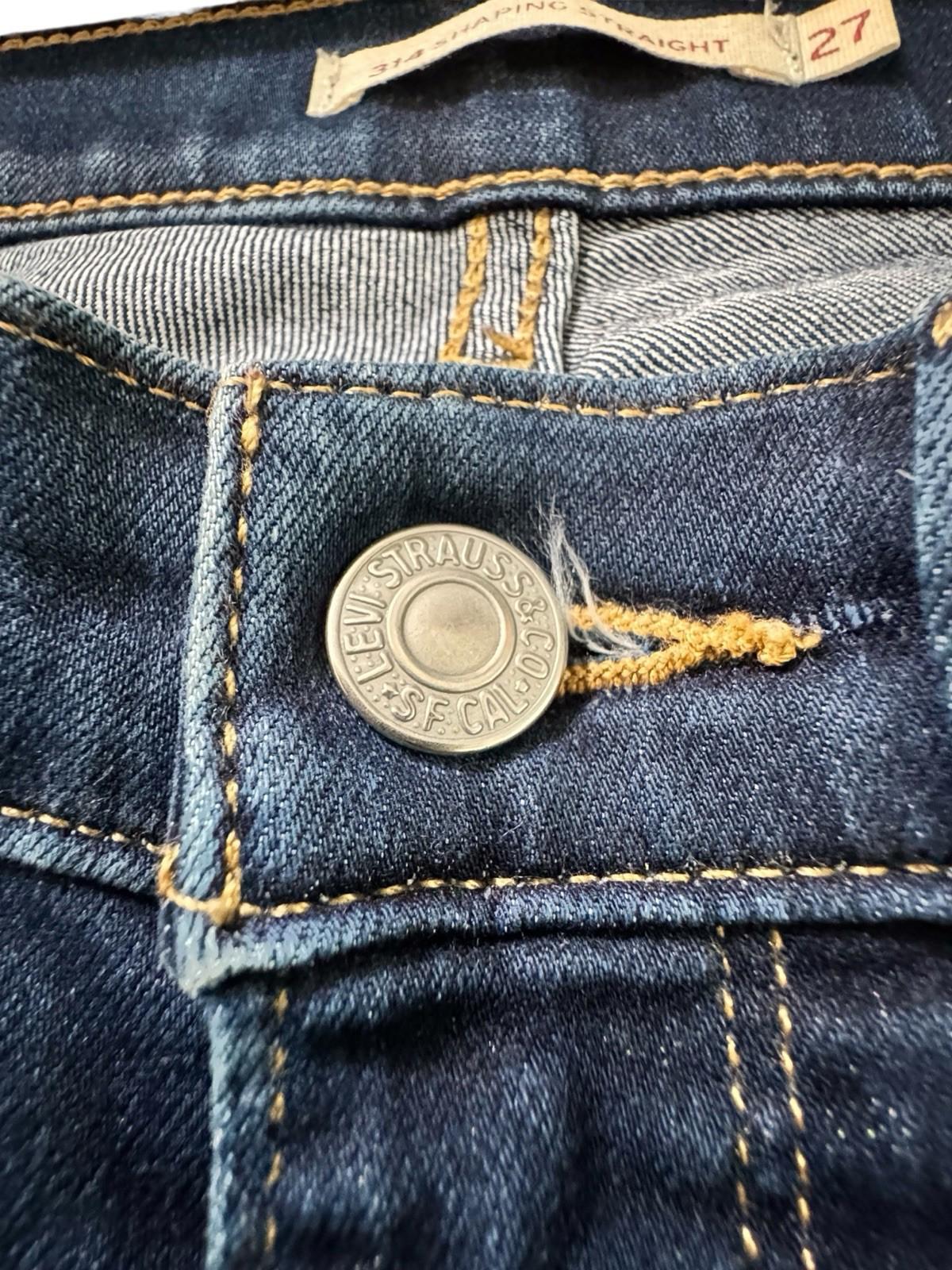 Levi's 314 Shaping Straight Women's Denim Jeans Size 27x32